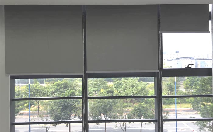 佛山南海區平洲瀚天科技城寫字樓窗簾安裝工程